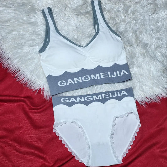 Bra and Panty Set